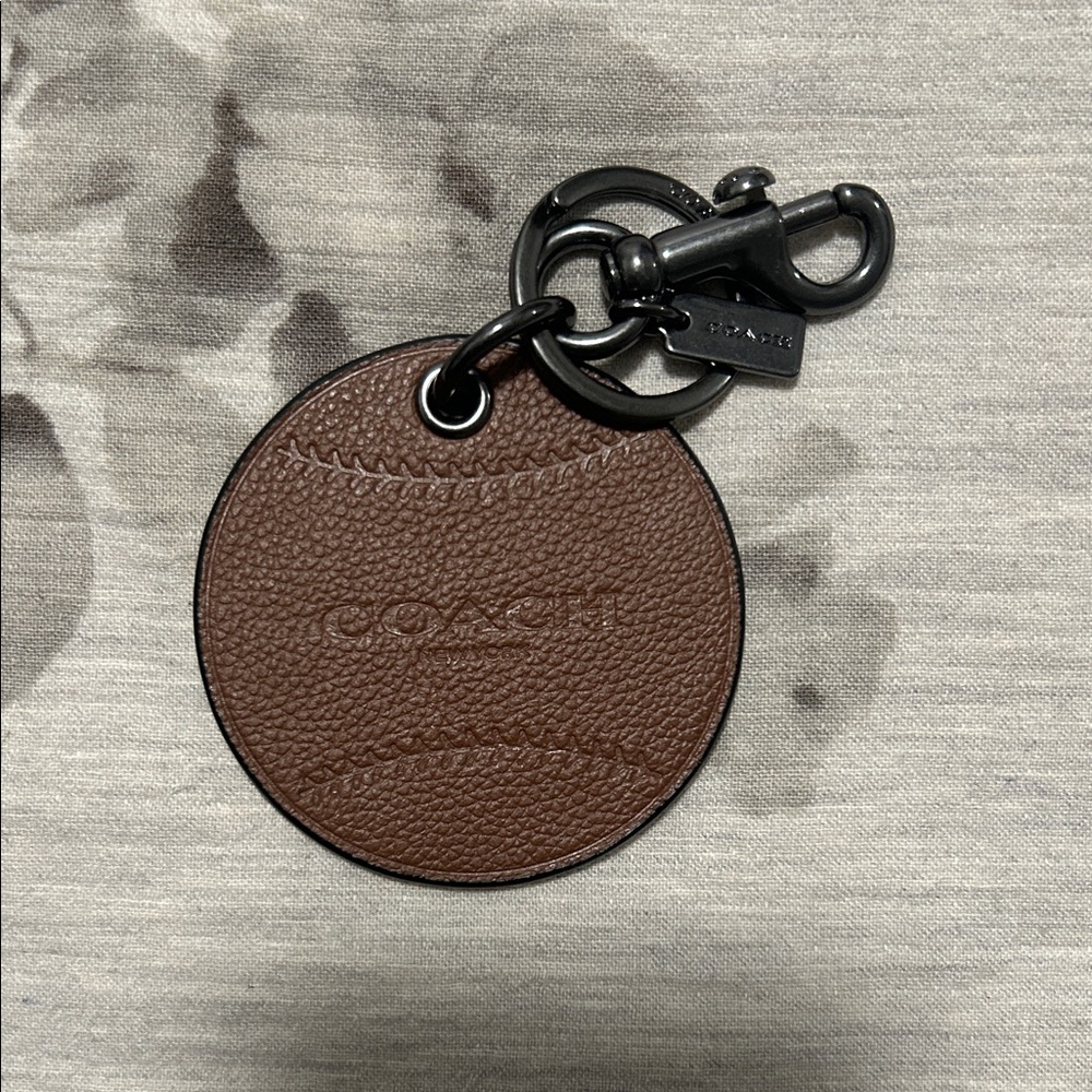 Coach || Baseball Men Key Charm